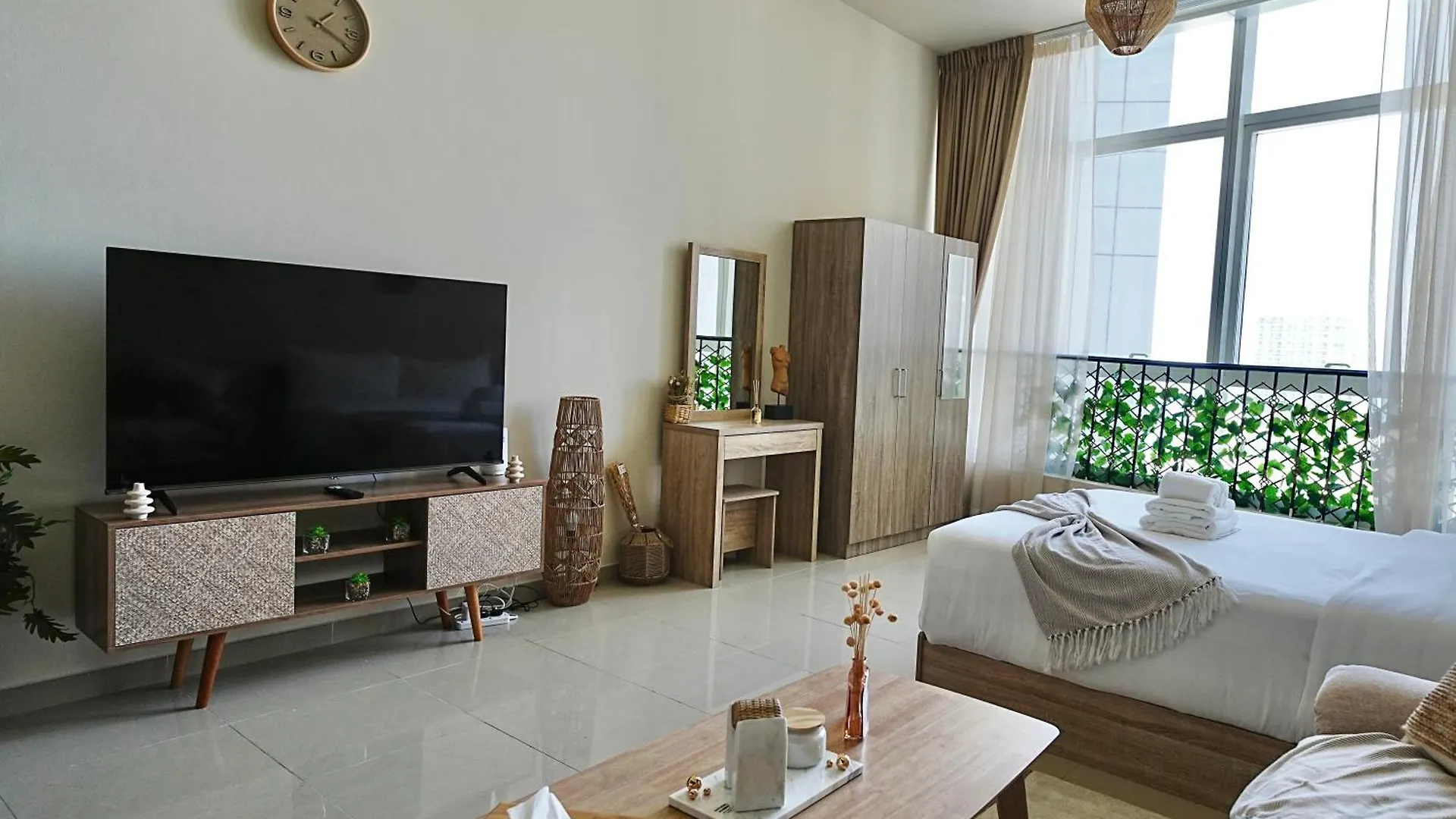 Stylish Canal View Studio In Reem By Ayla 0*, Abu Dabi